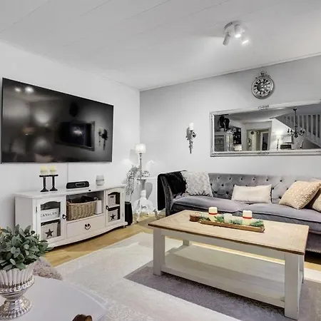 Apartamento Red House Arctic Circle *