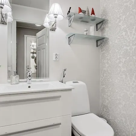 Апартаменты Red House Arctic Circle