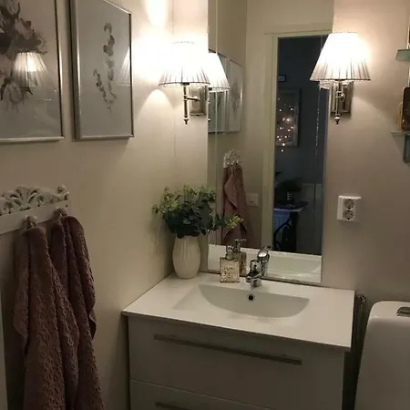 Red House Arctic Circle Huoneisto