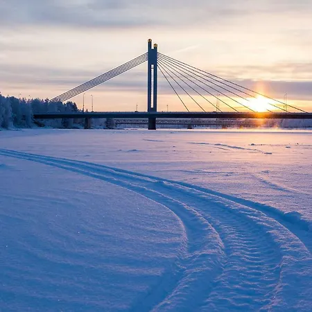 Red House Arctic Circle