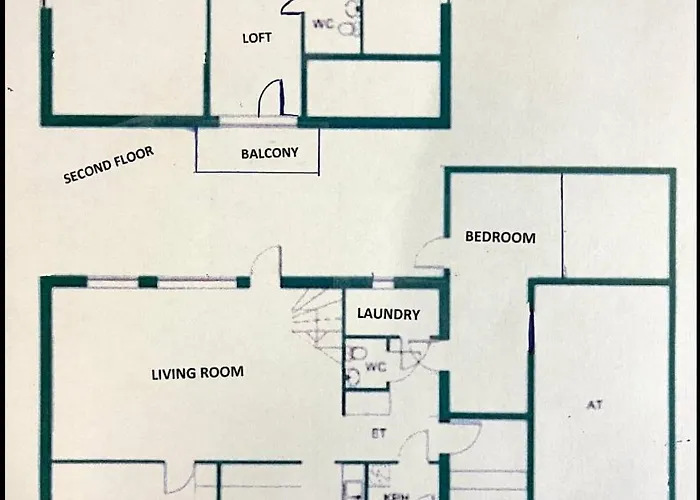 Red House Arctic Circle