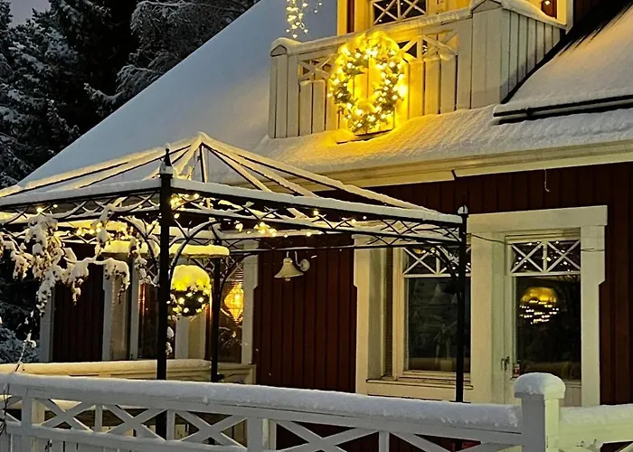 Red House Arctic Circle