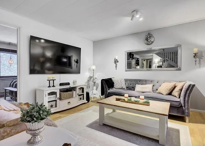 Апартаменты Red House Arctic Circle *