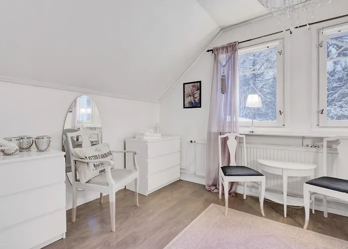 Апартаменты Red House Arctic Circle